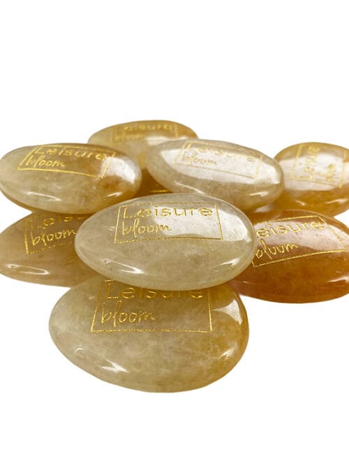 Gele jade worry stone