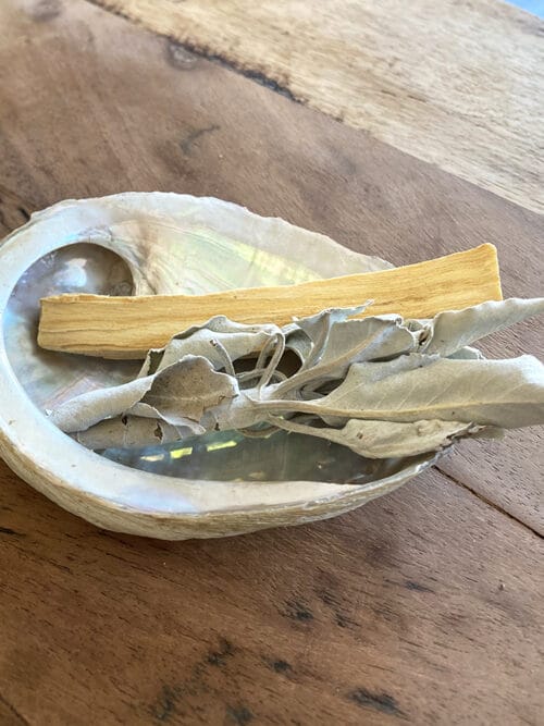 zuiverset salie palo santa kristal hematiet