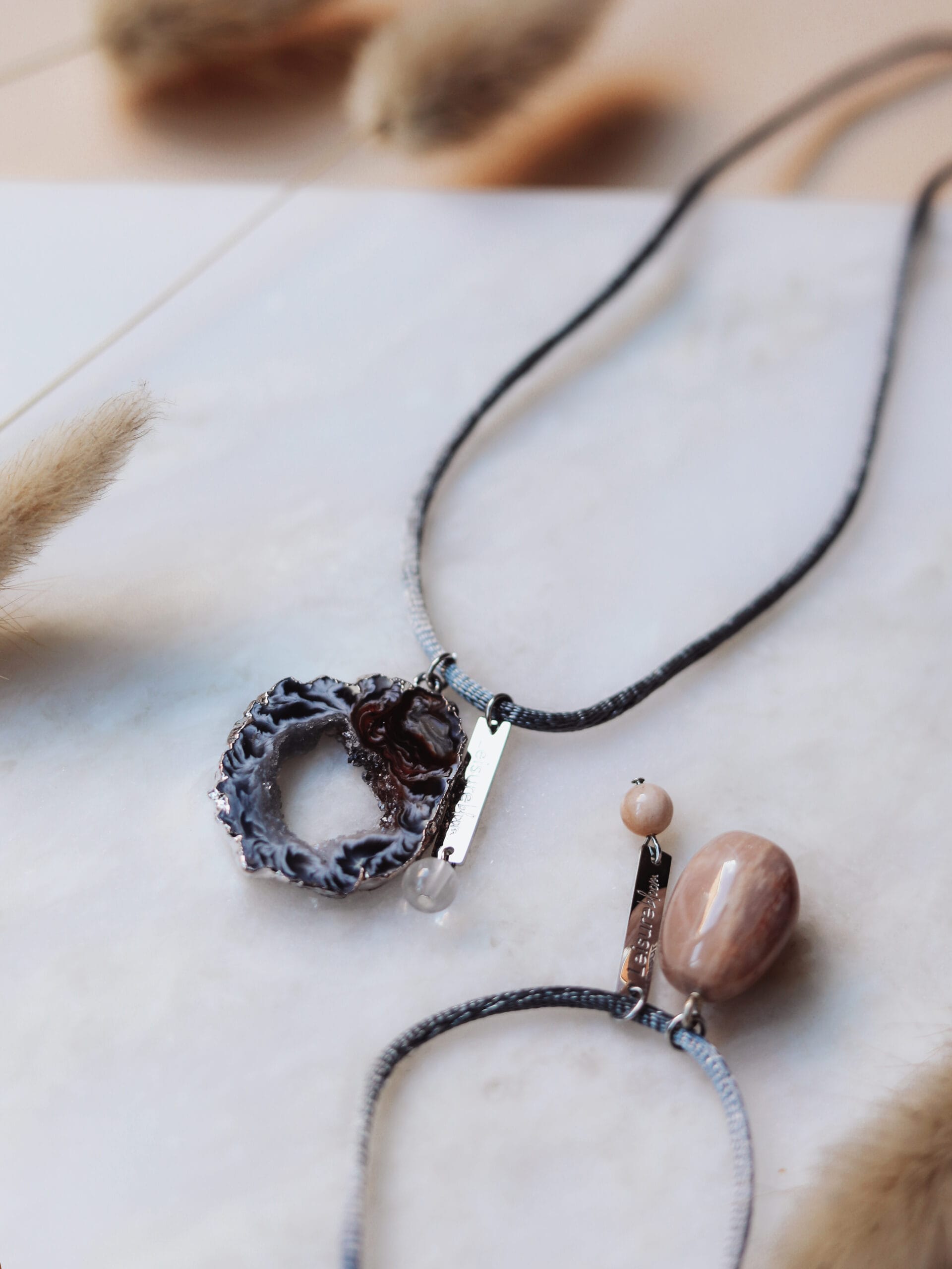 leisurebloom – ketting – sfeerbeeld.2