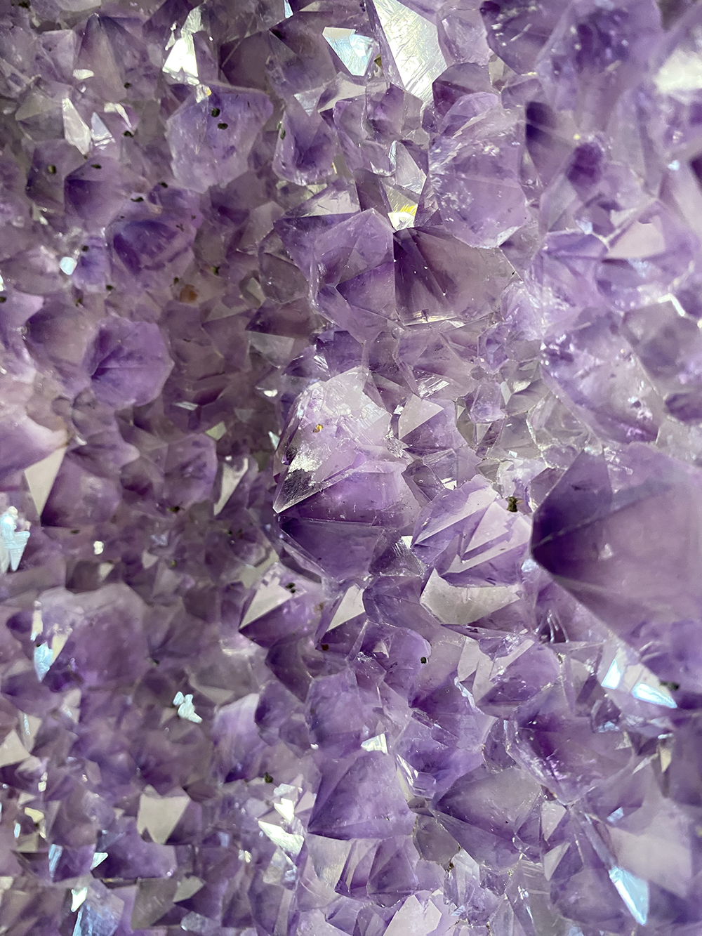 Amethist op standaard