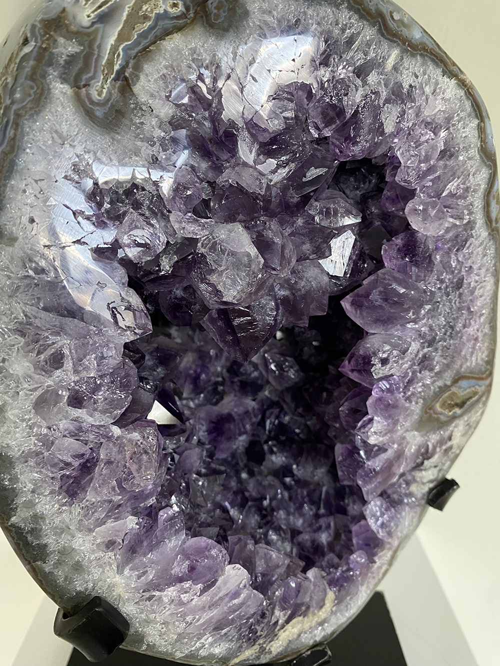 Amethist op standaard