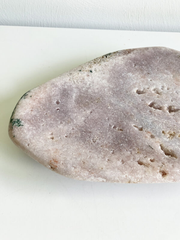 Roze amethist schaal