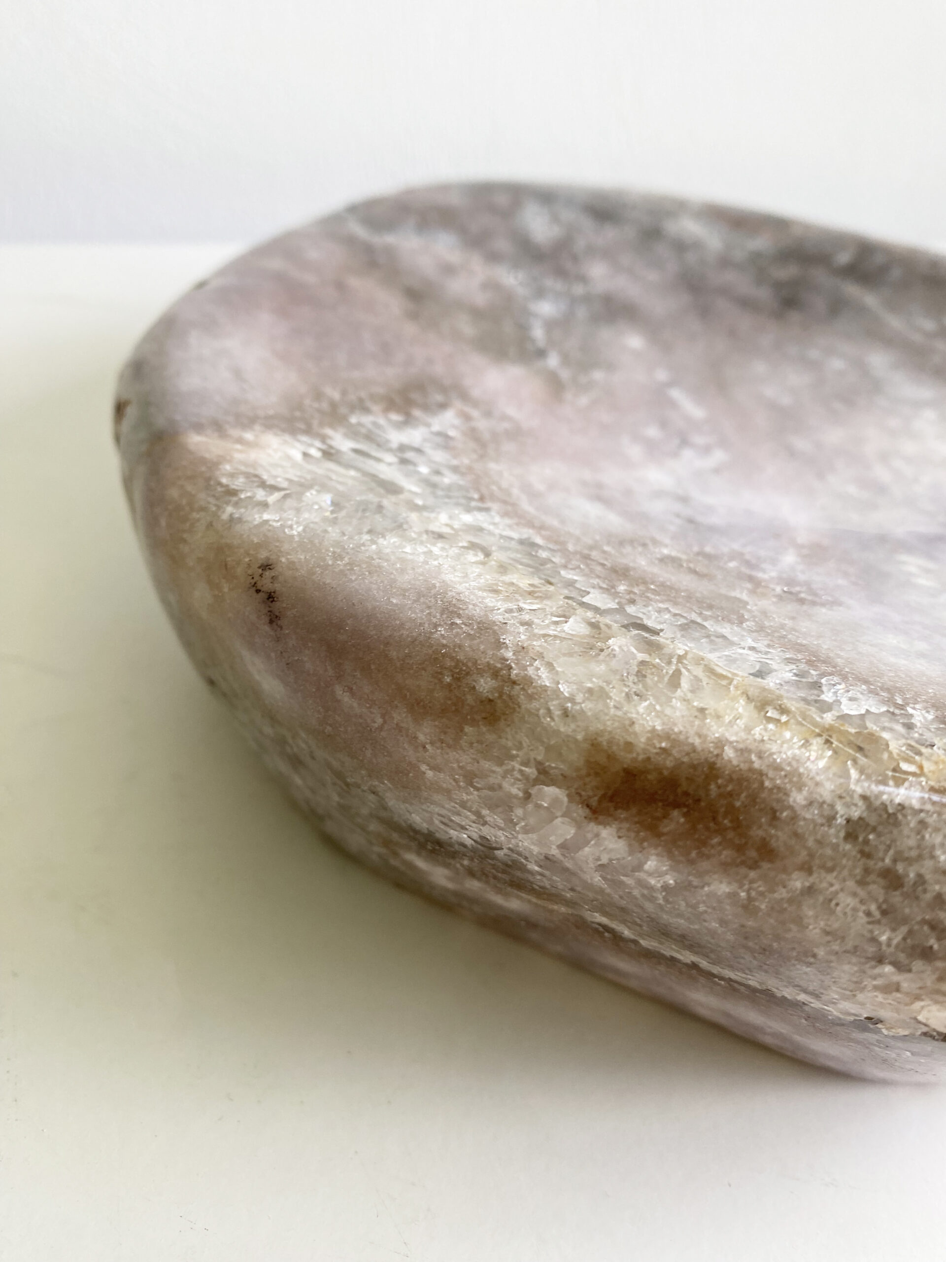 Roze amethist schaal Roze amethist schaal